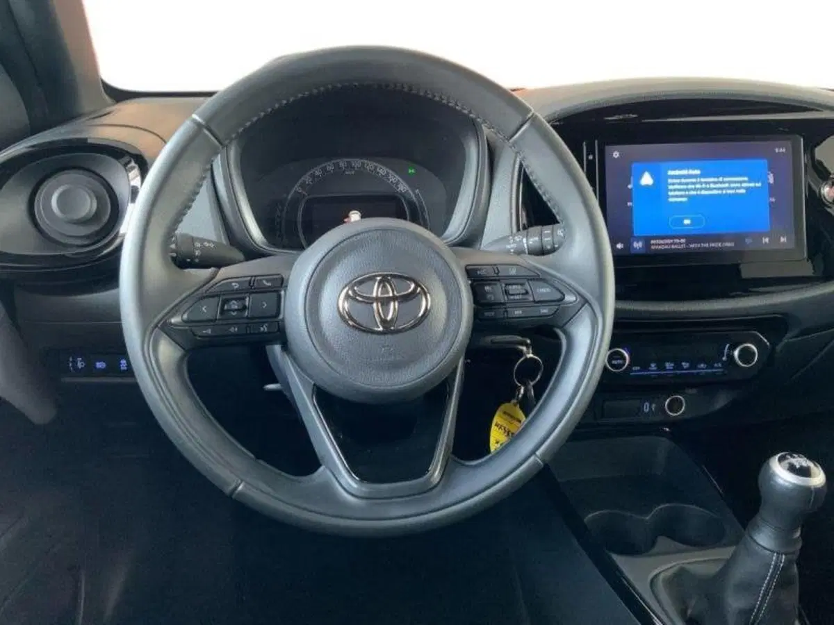 Toyota Aygo X usata a Perugia (9)