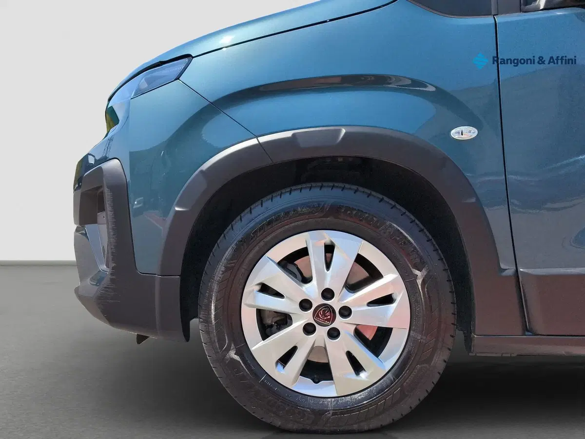 Peugeot Rifter usata a Brescia (16)