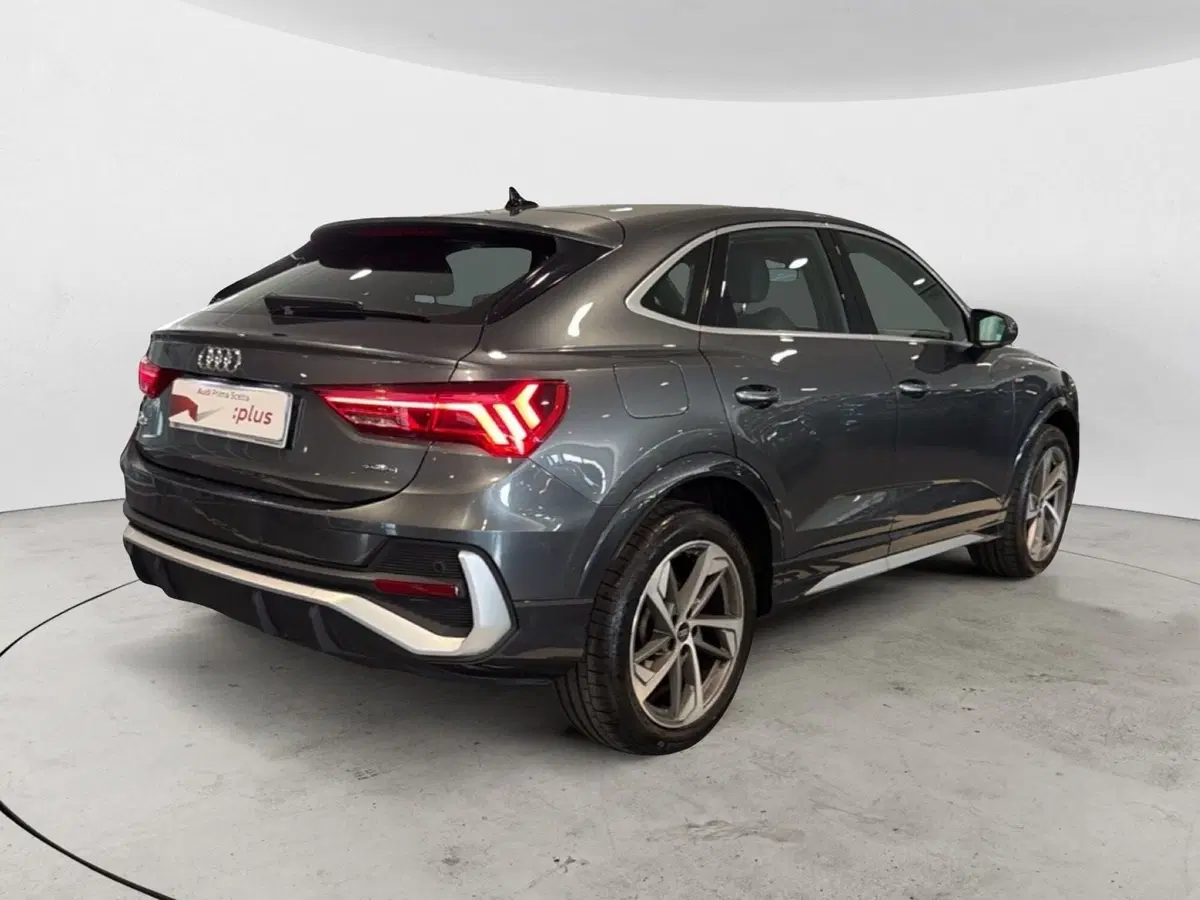 Audi Q3 Sportback usata a Napoli (3)