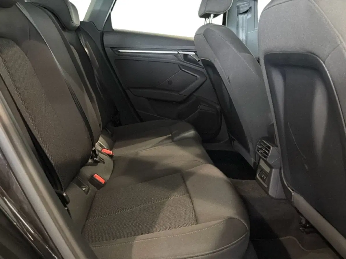 Audi A3 Sportback usata a Napoli (7)
