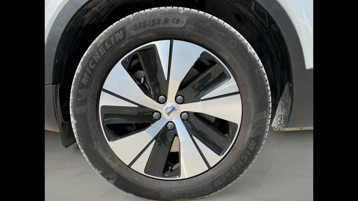 Volvo XC40 usata a Palermo (11)