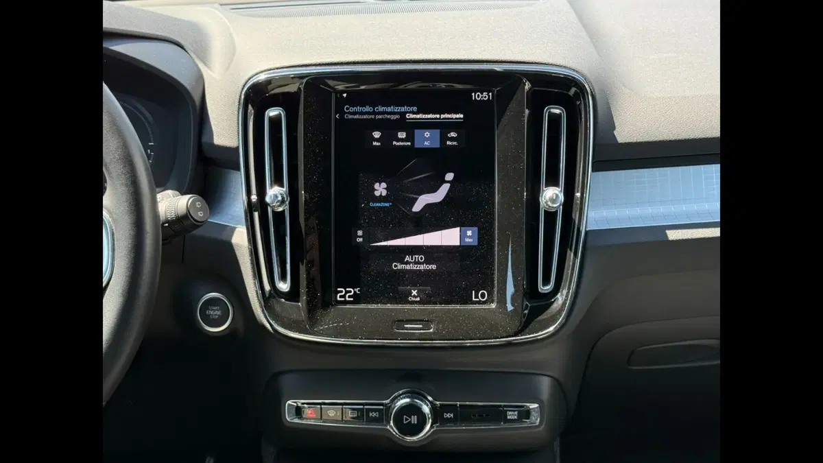 Volvo XC40 usata a Palermo (14)