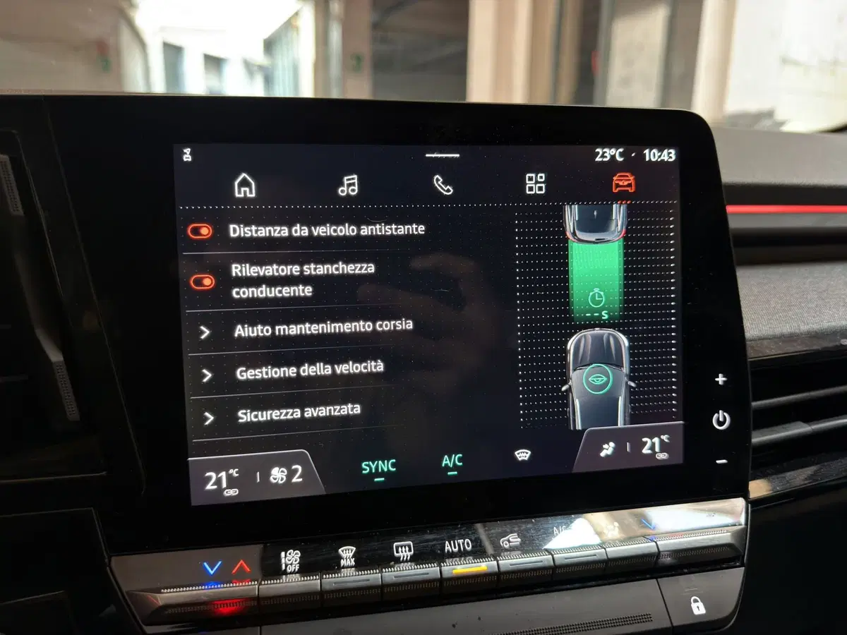Renault Austral usata a Milano (16)