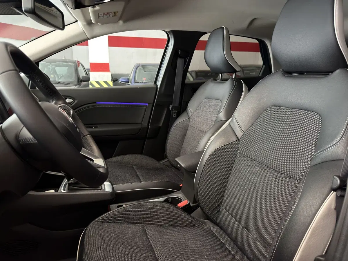 Renault Captur usata a Milano (16)