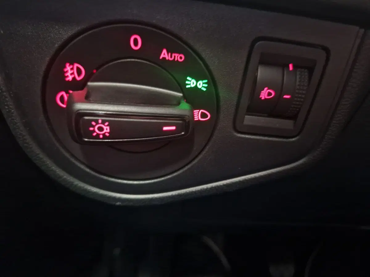 Volkswagen Polo usata a Varese (13)