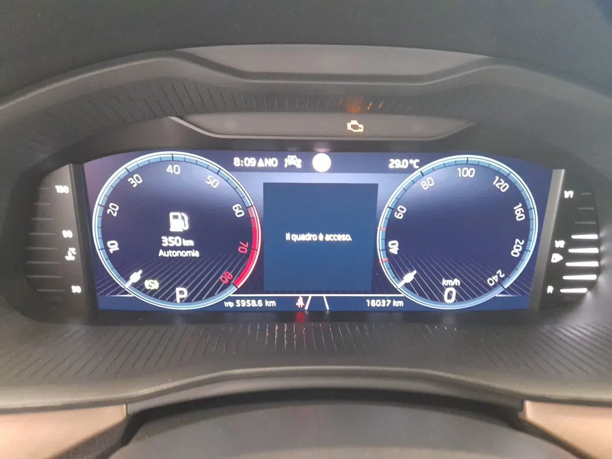 Skoda Kamiq usata a Bologna (13)