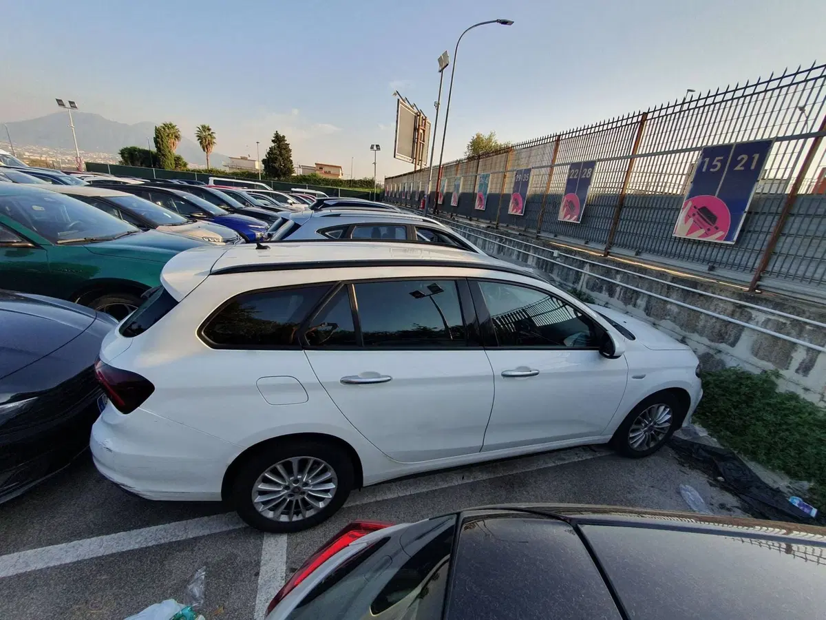 Fiat Tipo Station Wagon usata a Salerno (9)