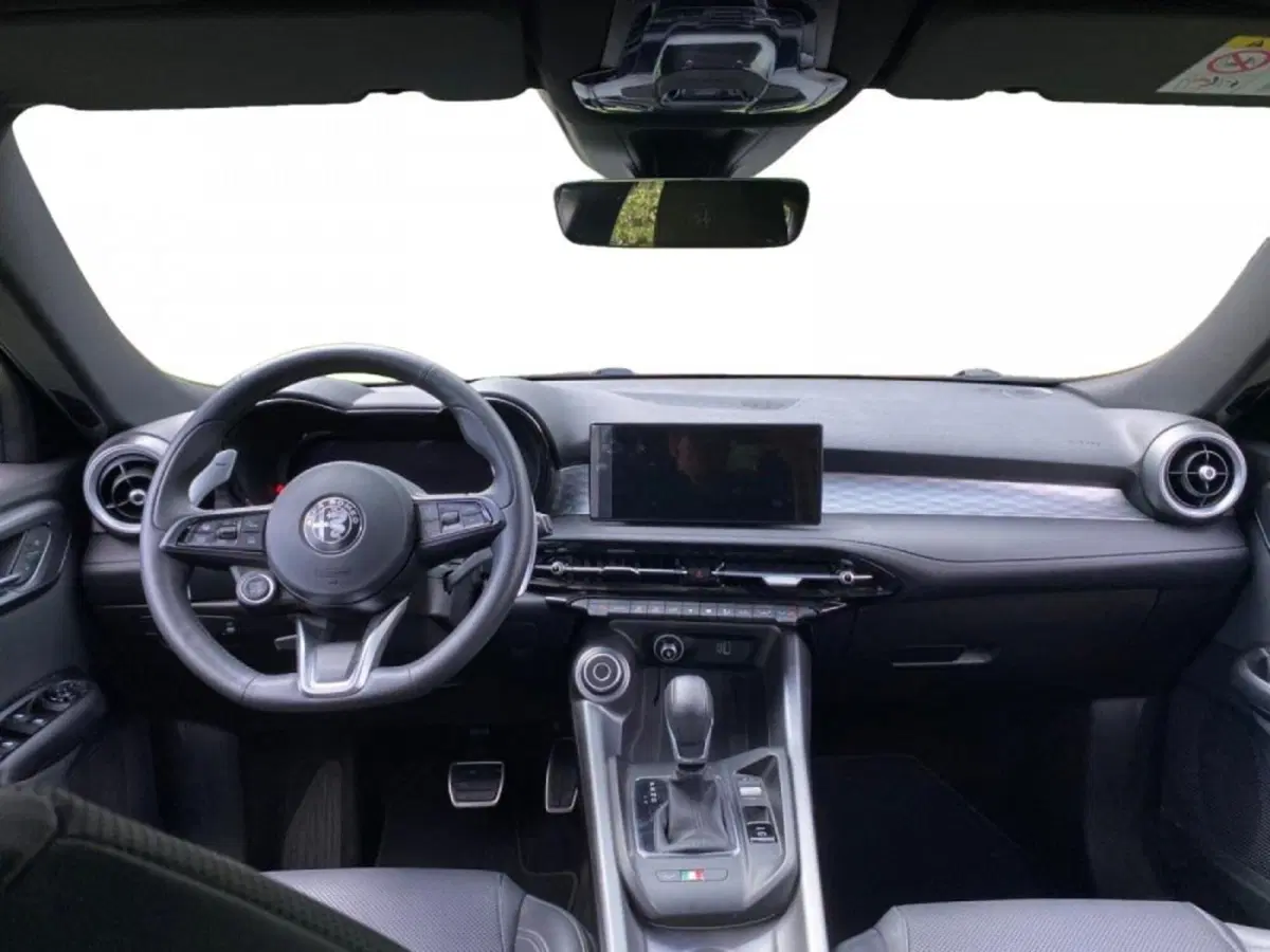 Alfa Romeo Tonale usata a Salerno (5)