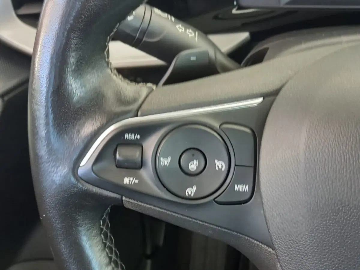 Opel Mokka usata a Salerno (13)