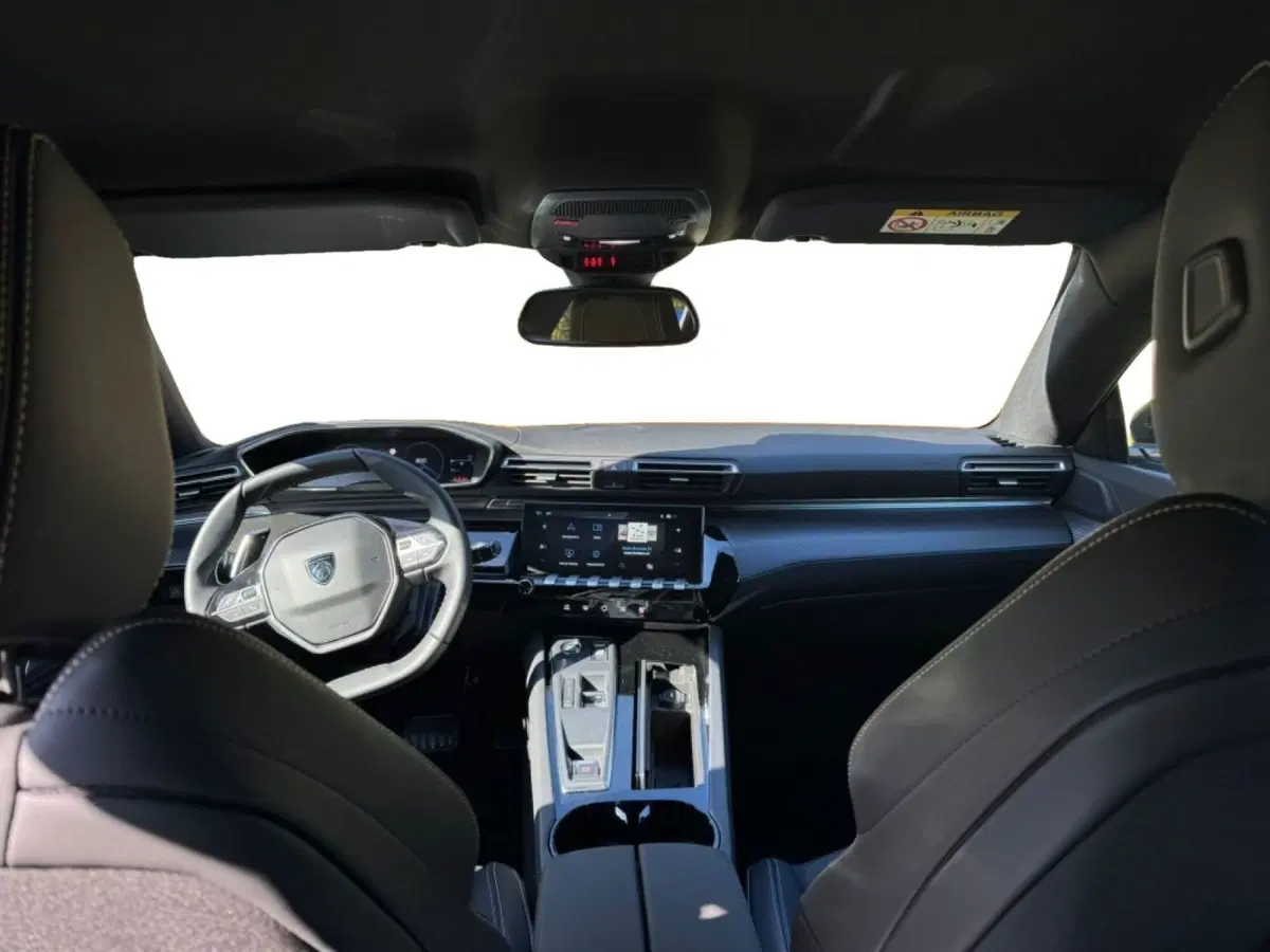 Peugeot 508 SW nuova a Salerno (5)