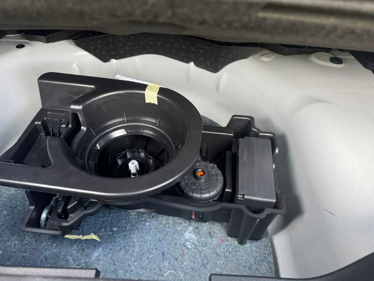Jeep Avenger usata a Salerno (13)