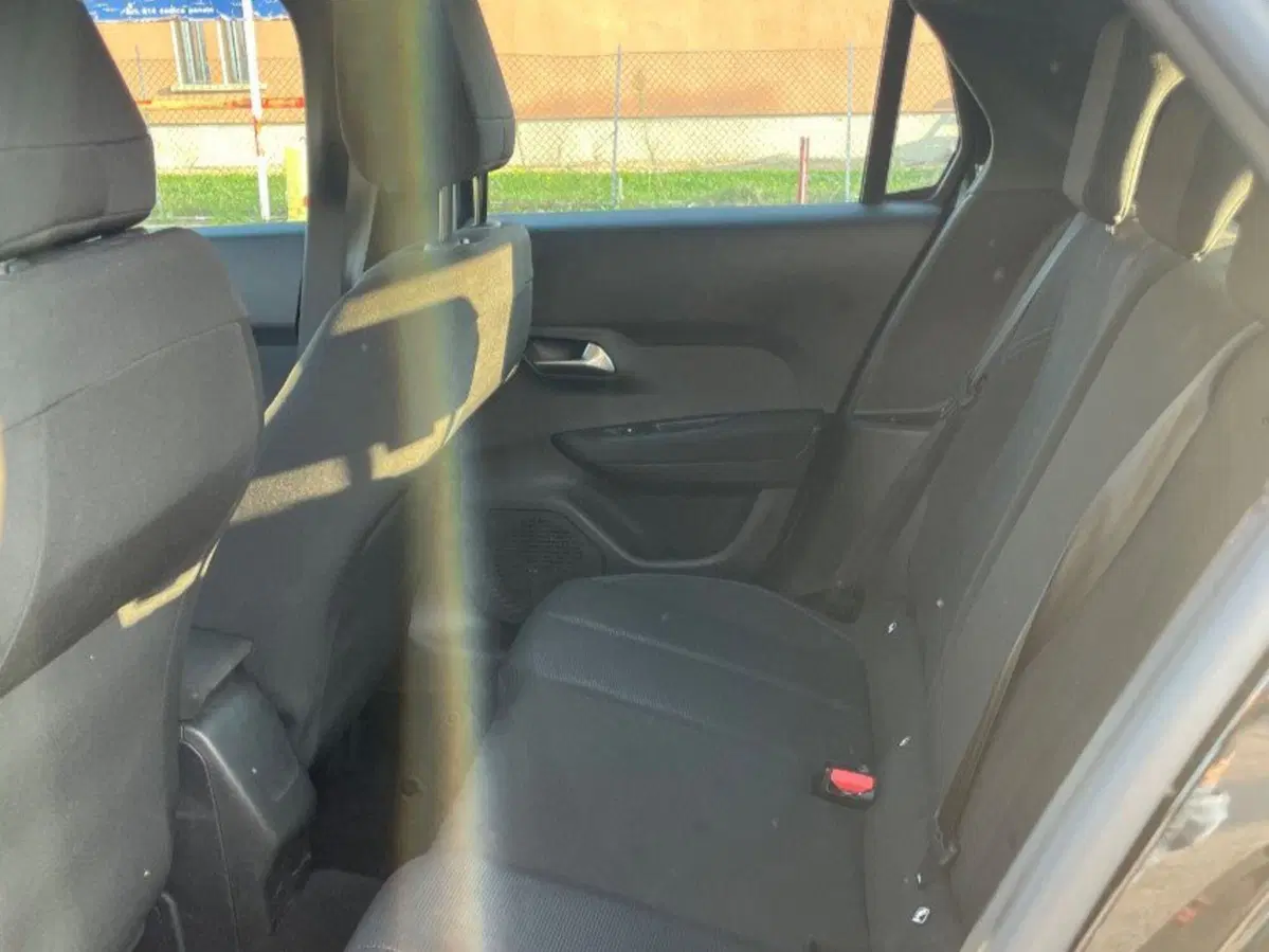 Lancia Ypsilon usata a Salerno (7)