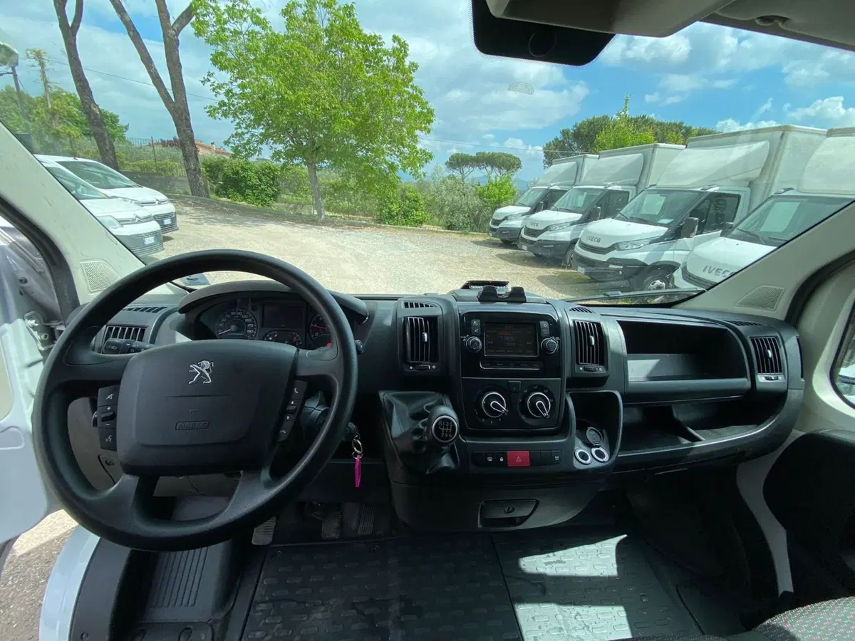 Peugeot Boxer Furgone usata a Salerno (5)