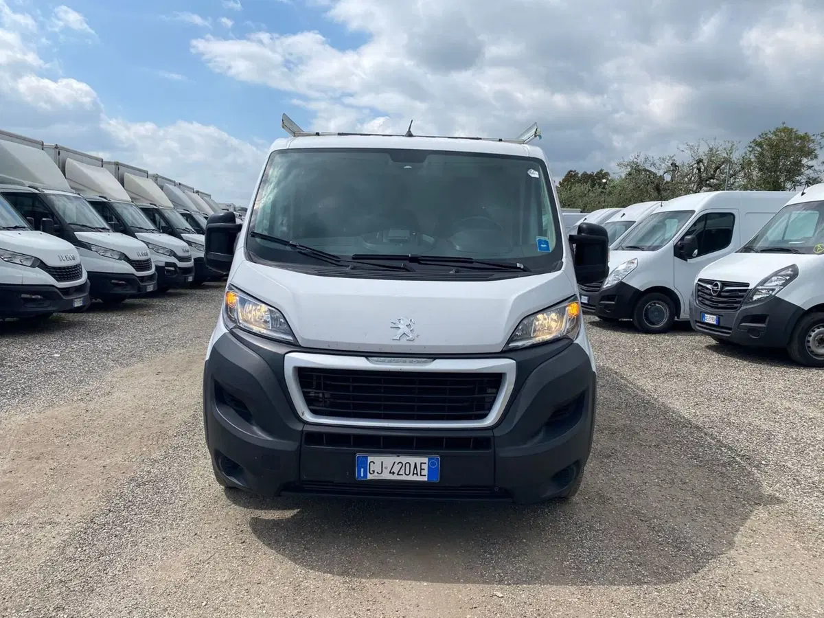 Peugeot Boxer Furgone usata a Salerno (9)