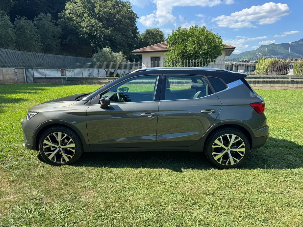 SEAT Arona usata a Salerno (10)