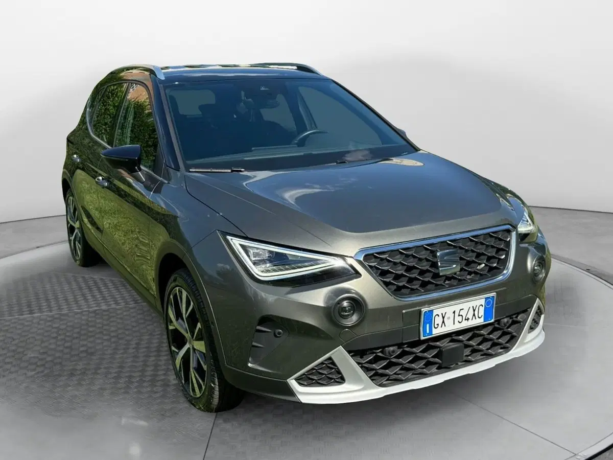 SEAT Arona usata a Salerno (2)