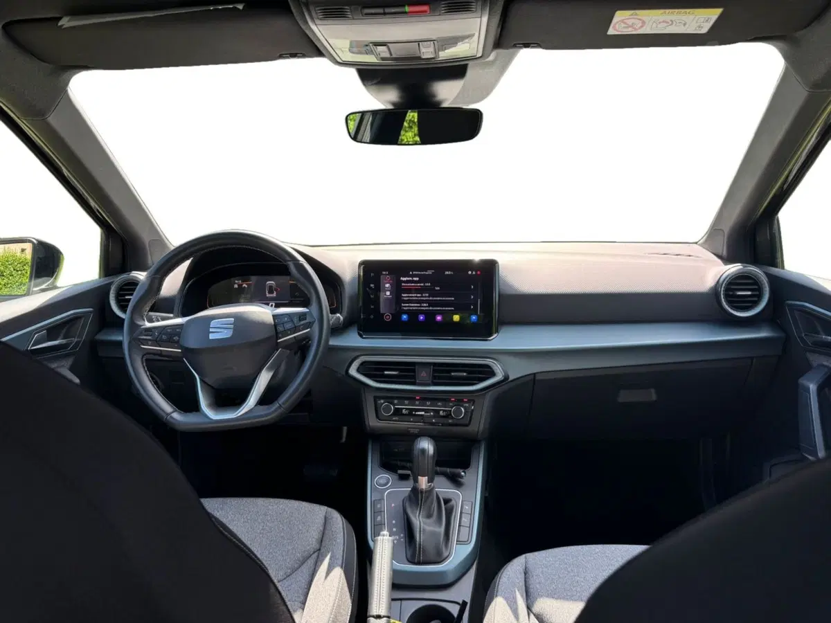 SEAT Arona usata a Salerno (5)
