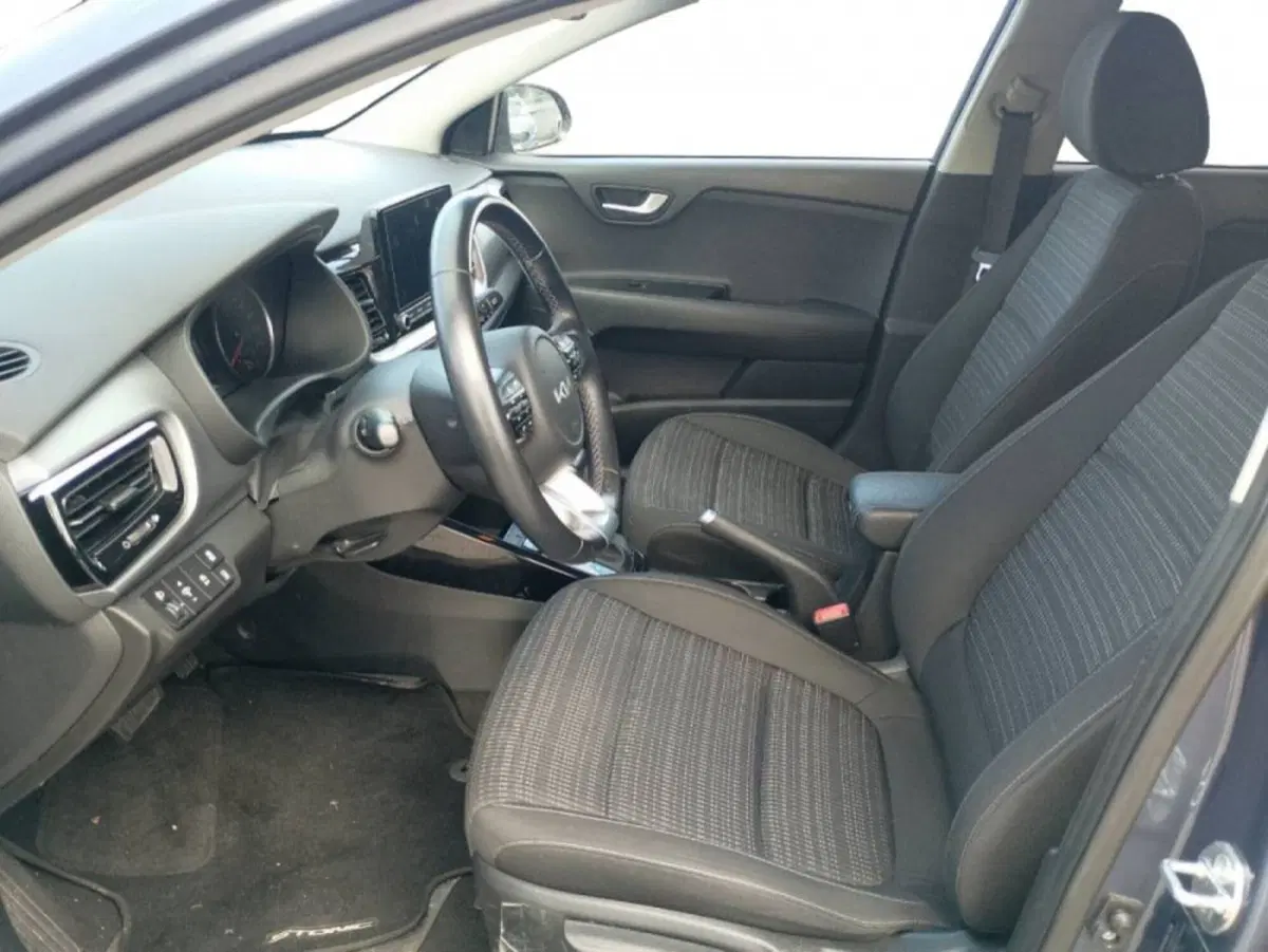 Kia Stonic usata a Salerno (6)