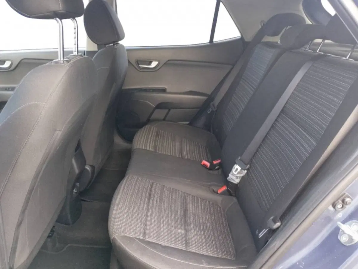 Kia Stonic usata a Salerno (7)