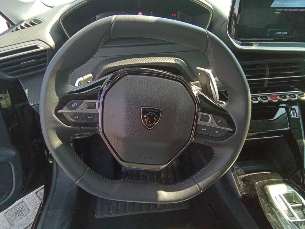 Peugeot 208 usata a Salerno (13)