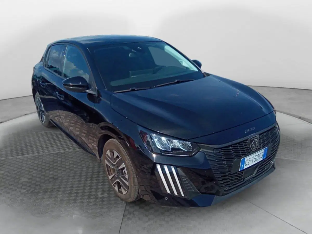 Peugeot 208 usata a Salerno (2)