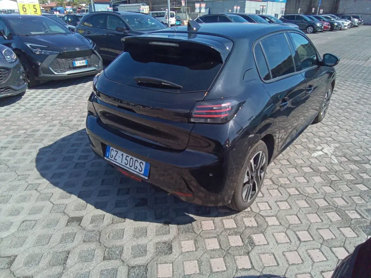 Peugeot 208 usata a Salerno (9)