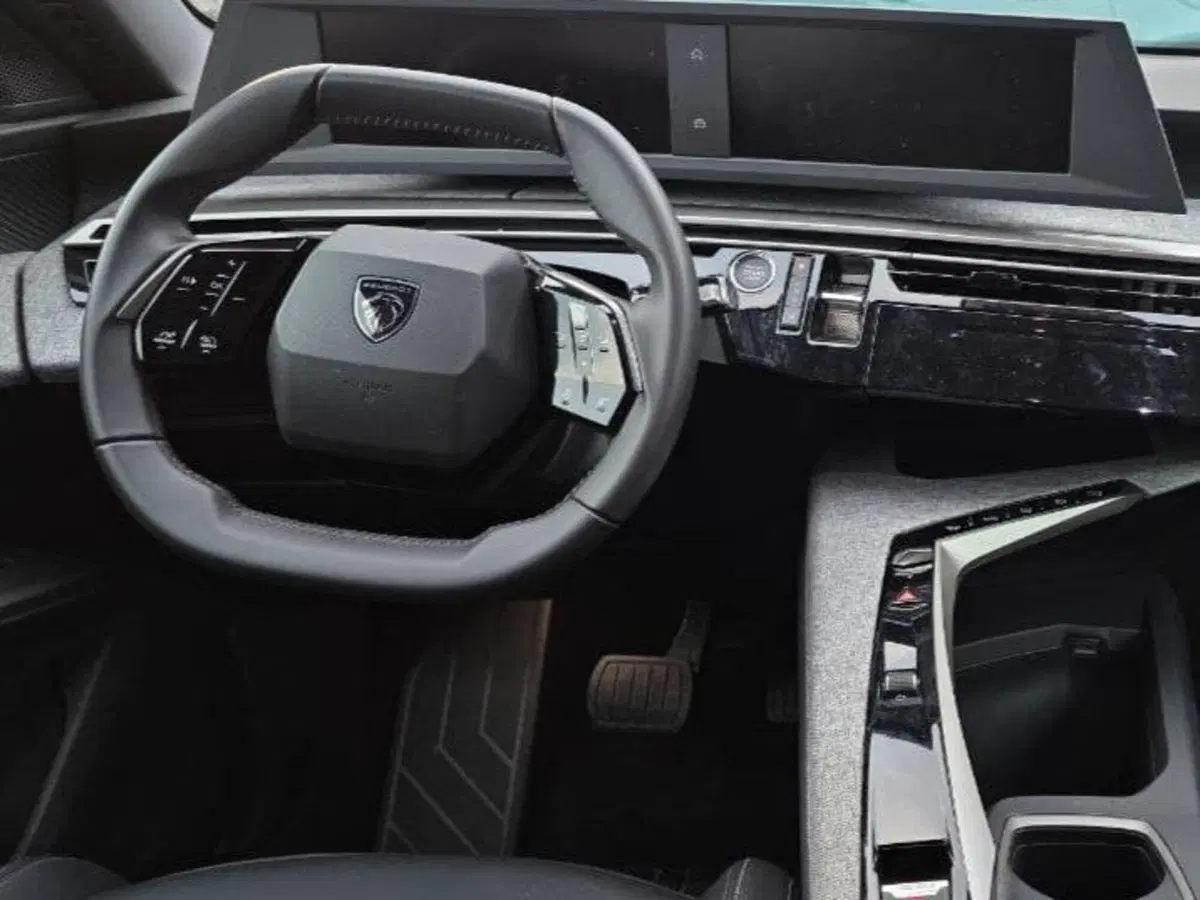 Peugeot 3008 usata a Salerno (8)