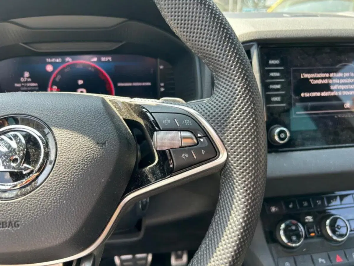 Skoda Karoq usata a Salerno (20)