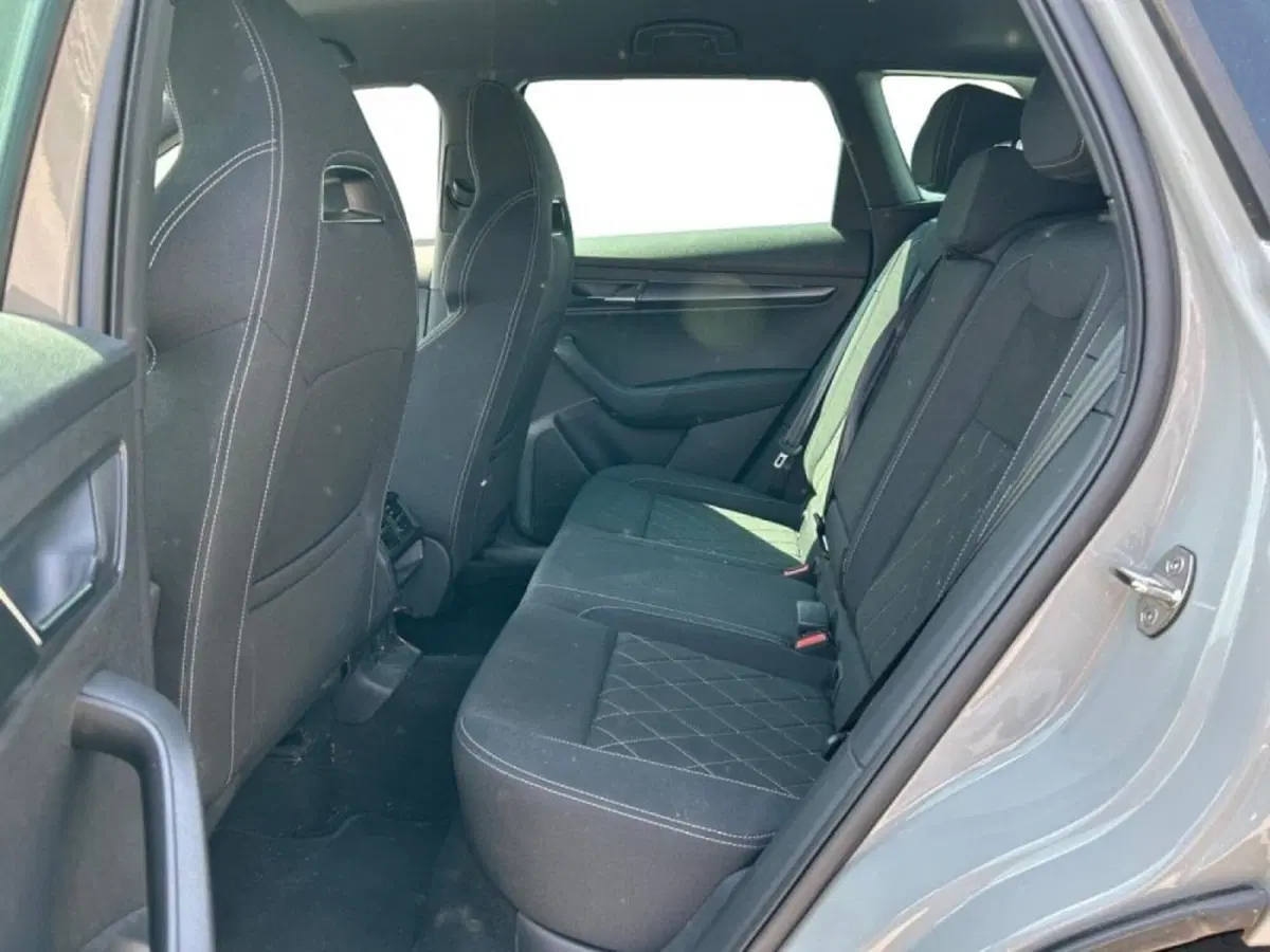 Skoda Karoq usata a Salerno (7)