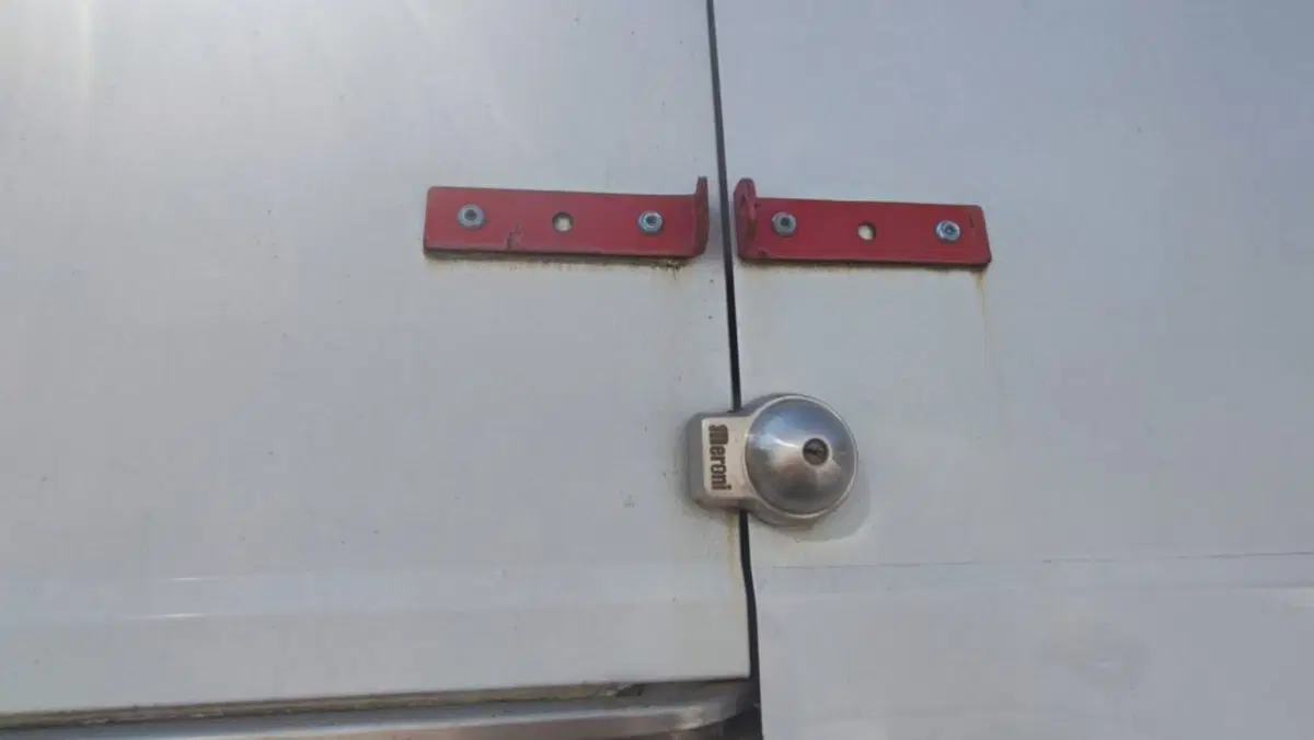 Iveco Daily Furgone usata a Salerno (14)