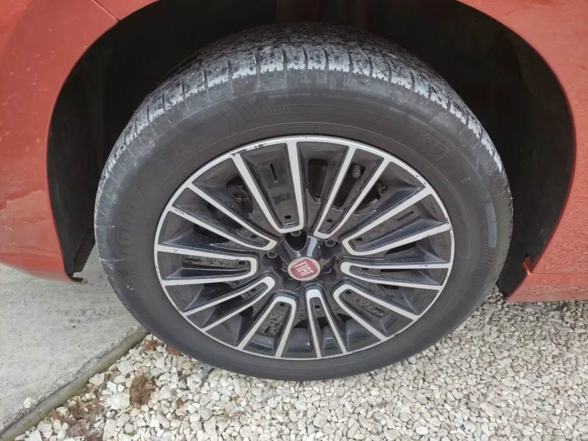 Fiat Tipo Station Wagon usata a Salerno (20)