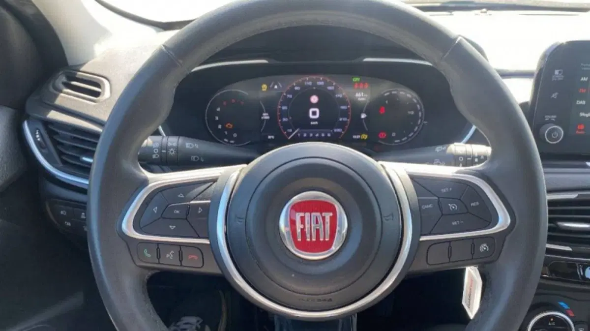 Fiat Tipo usata a Salerno (8)