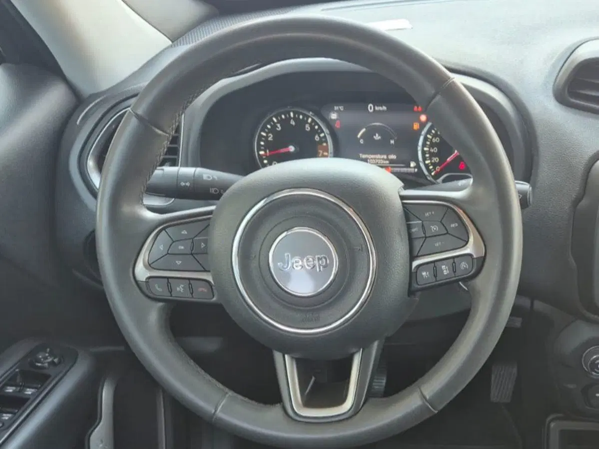 Jeep Renegade usata a Salerno (14)