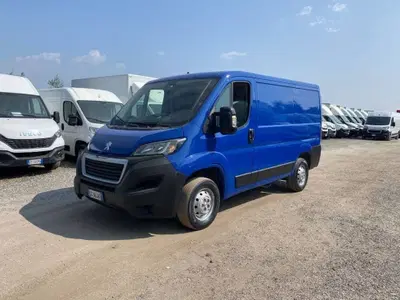 Peugeot Boxer Furgone 330 2.2 BlueHDi 140 S&amp;S PC-TN Furgone Premium del 2020 usata a Fisciano