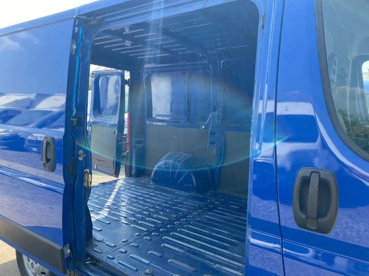 Peugeot Boxer Furgone usata a Salerno (13)