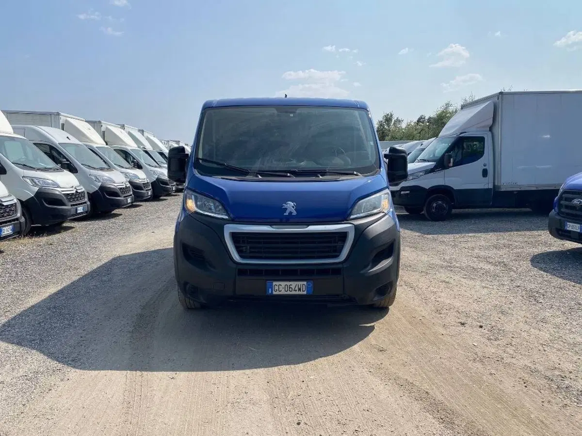 Peugeot Boxer Furgone usata a Salerno (9)