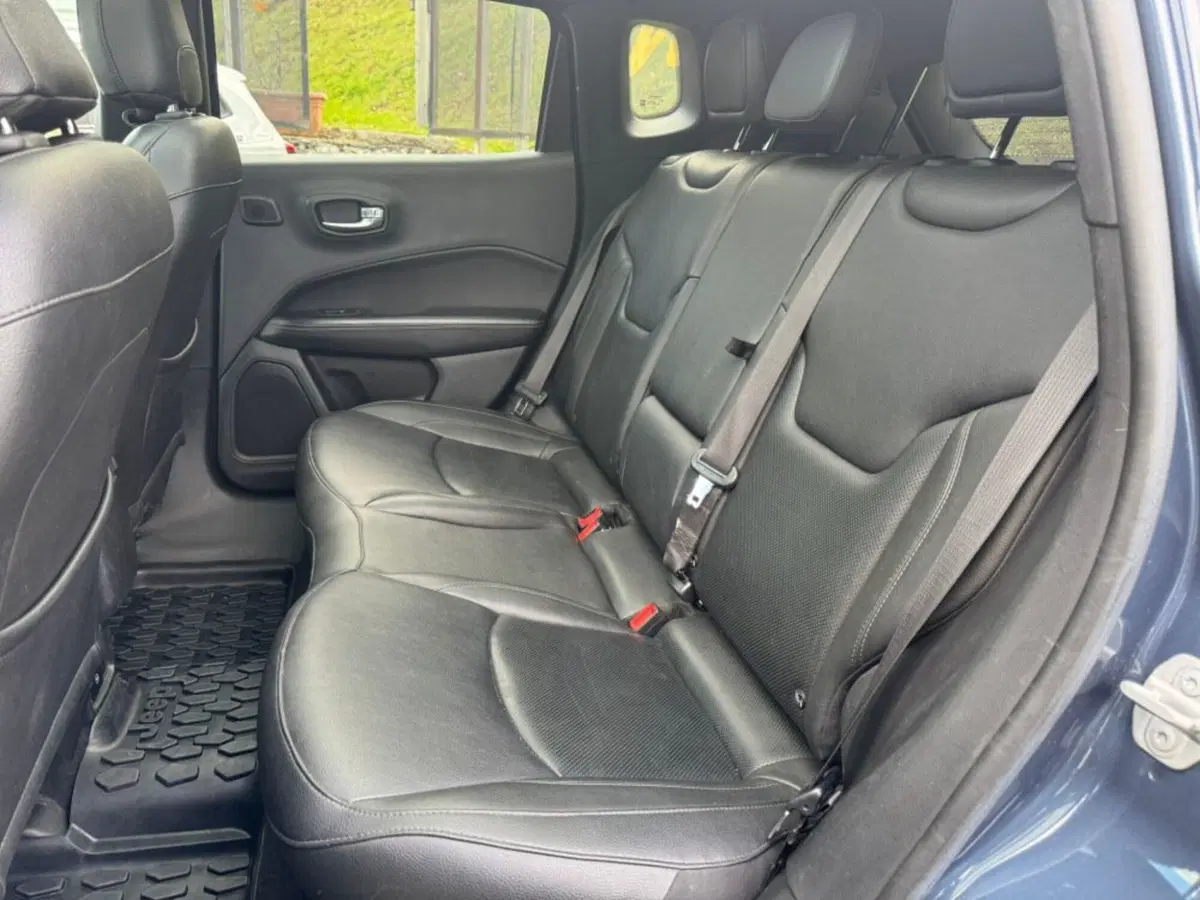 Jeep Compass usata a Salerno (7)