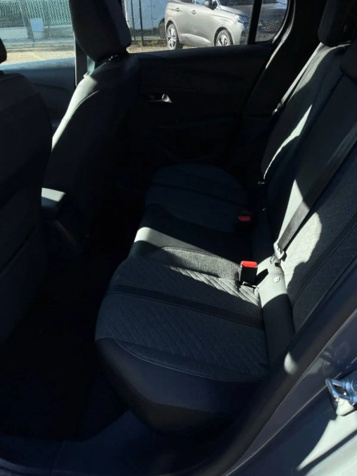 Peugeot 208 usata a Salerno (8)