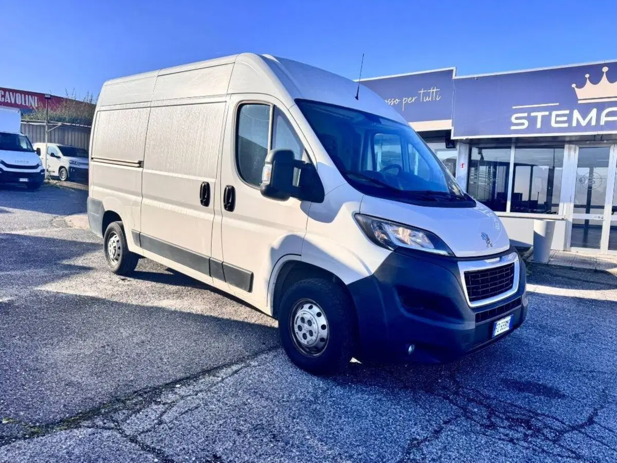 Peugeot Boxer Furgone usata a Salerno (2)