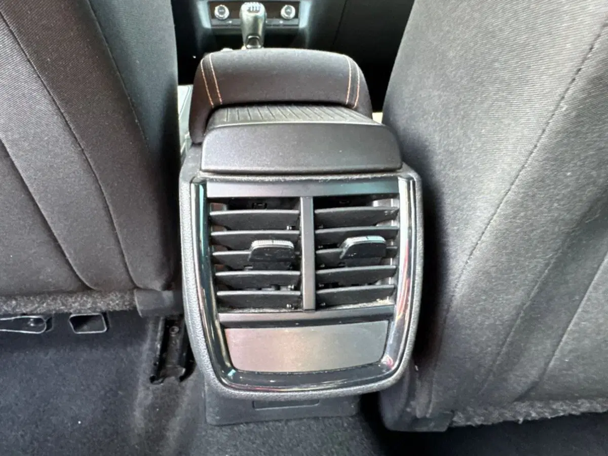 Skoda Kamiq usata a Salerno (17)