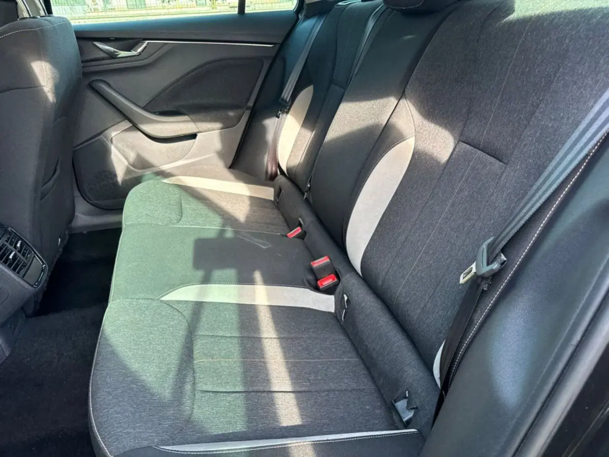 Skoda Kamiq usata a Salerno (7)