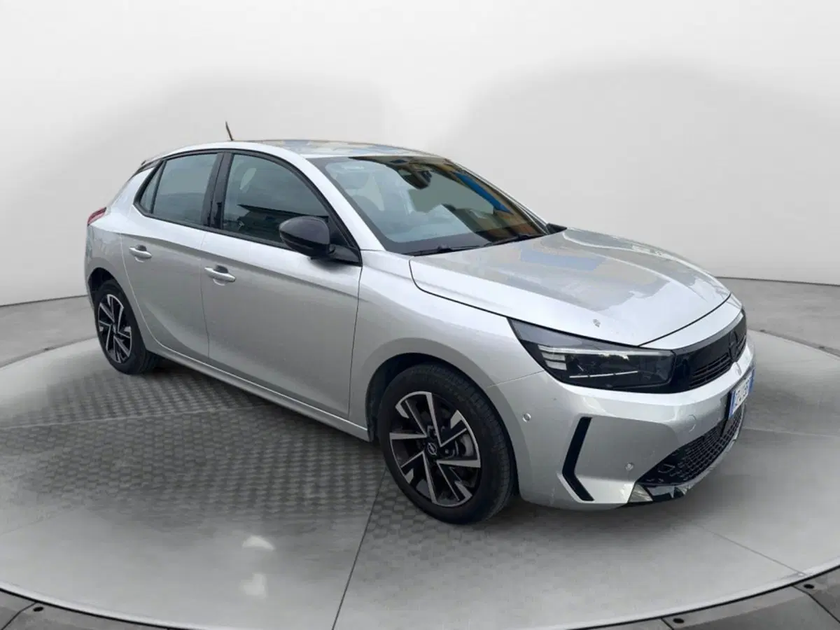Opel Corsa usata a Salerno