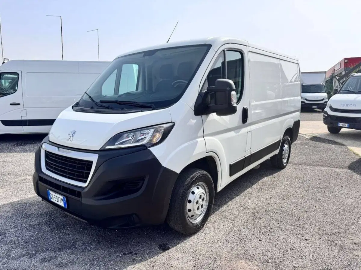 Peugeot Boxer Furgone usata a Salerno