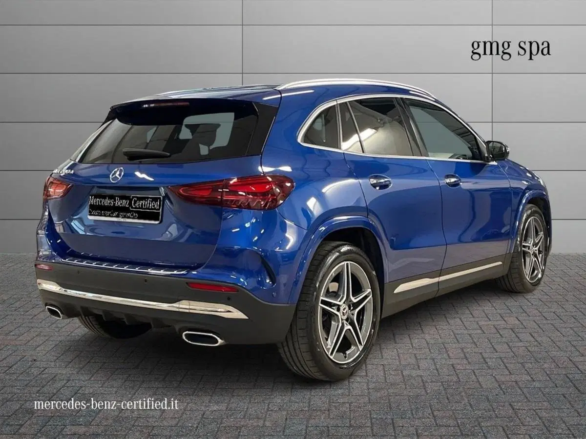 Mercedes-Benz GLA SUV usata a Prato (2)