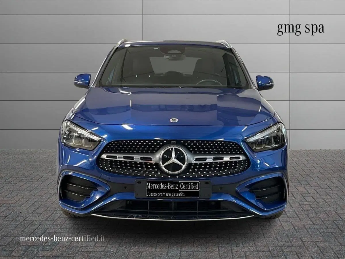 Mercedes-Benz GLA SUV usata a Prato (3)