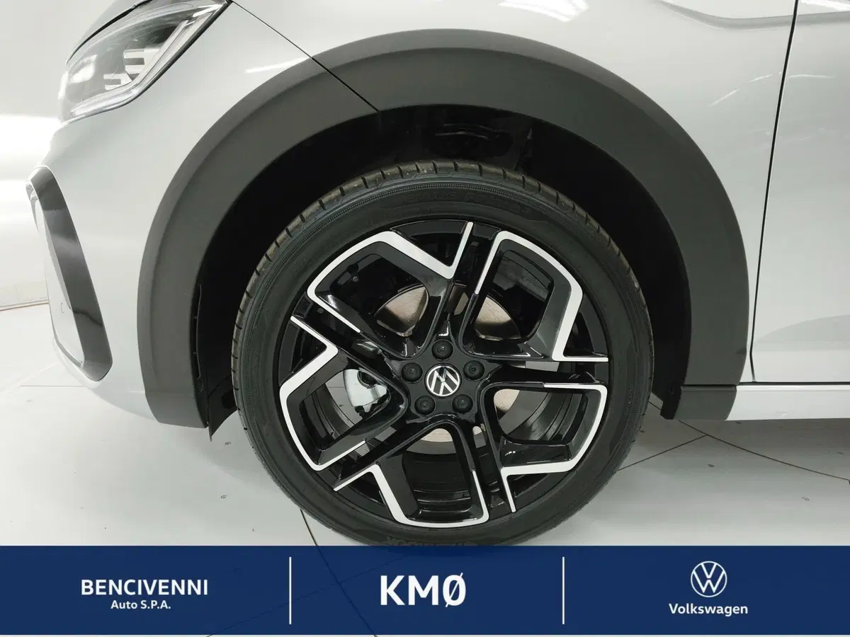Volkswagen Taigo nuova a Catanzaro (15)