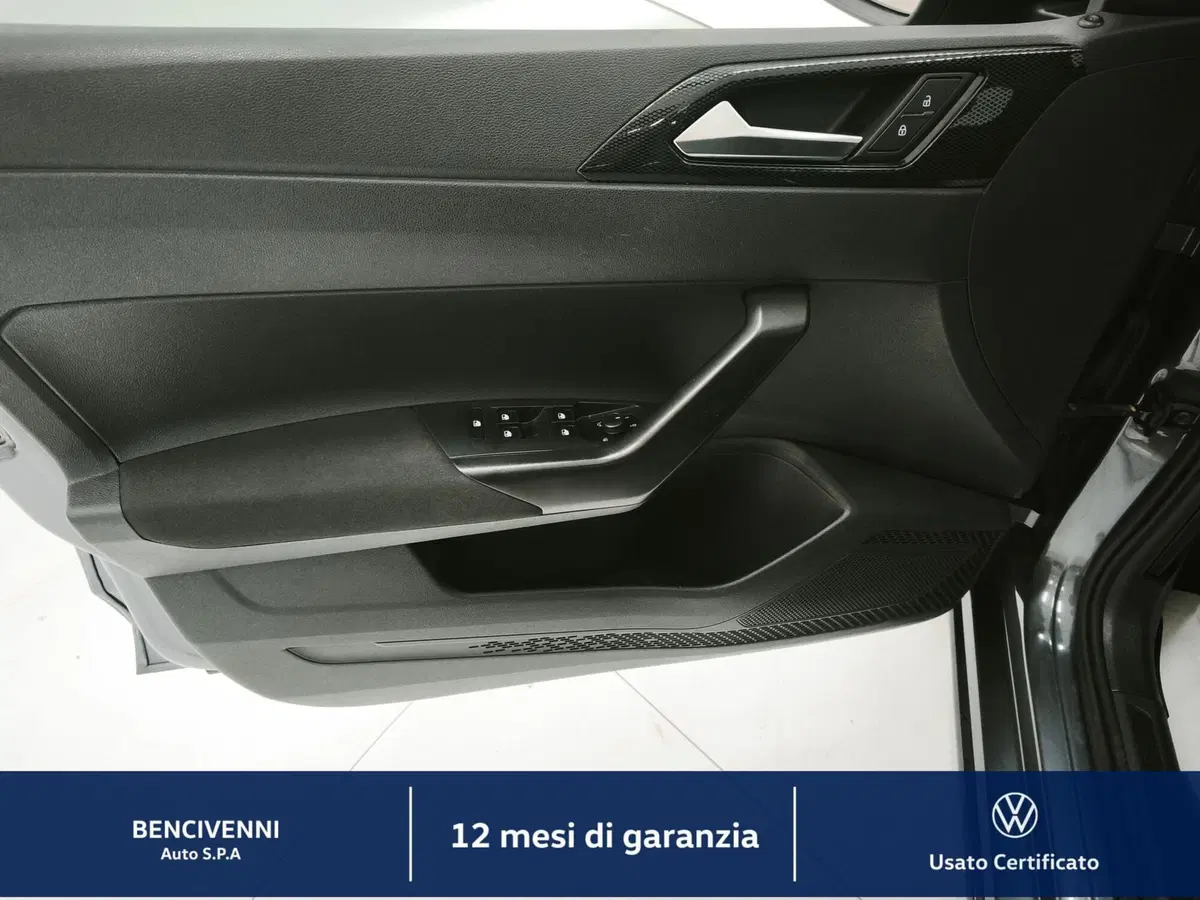Volkswagen Taigo usata a Catanzaro (16)