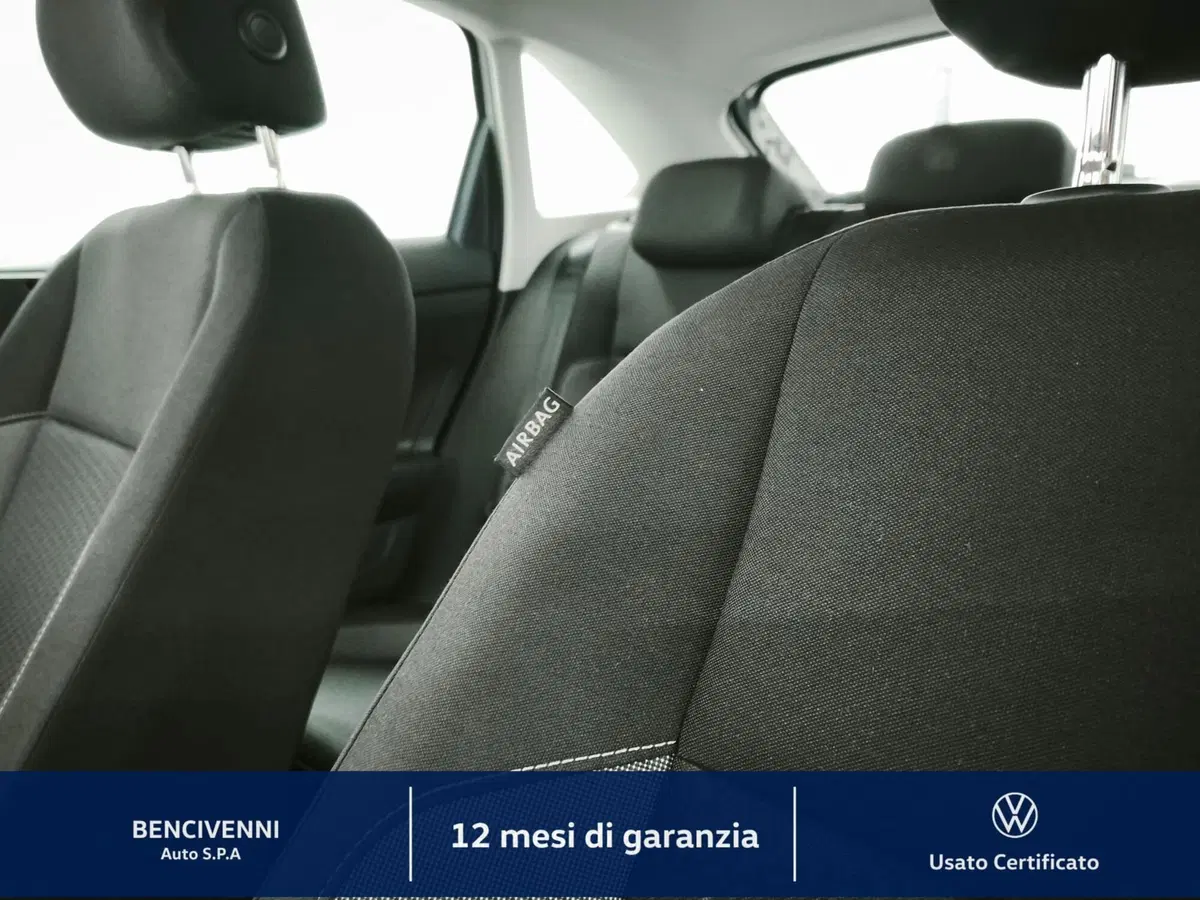 Volkswagen Taigo usata a Catanzaro (18)