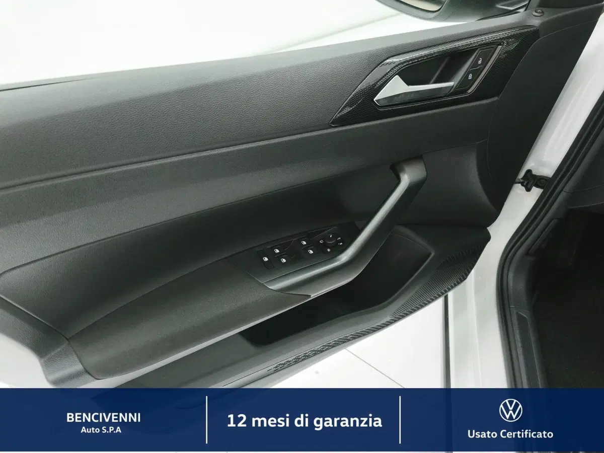 Volkswagen Taigo usata a Catanzaro (16)