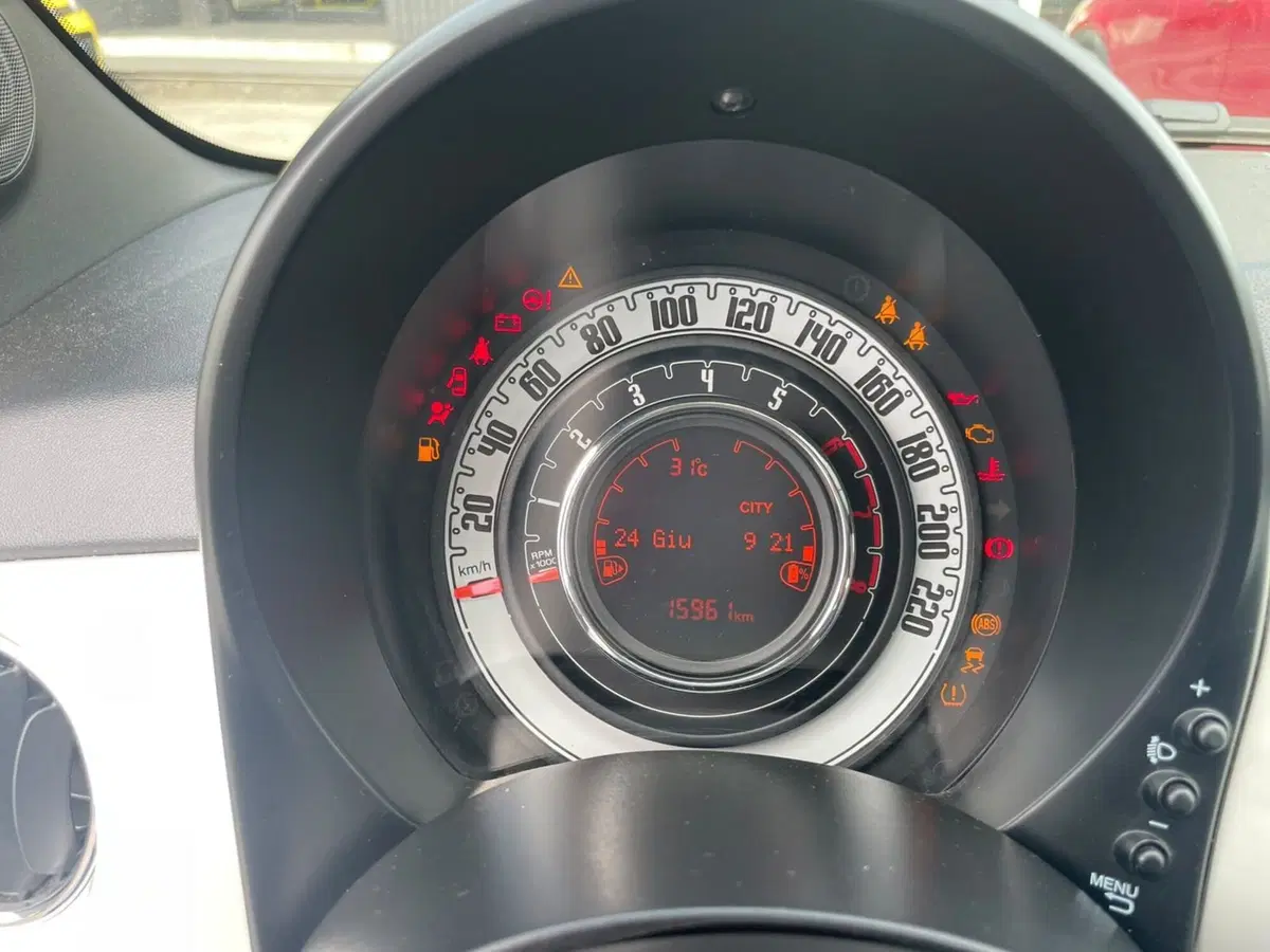 Fiat 500 usata a Lucca (12)